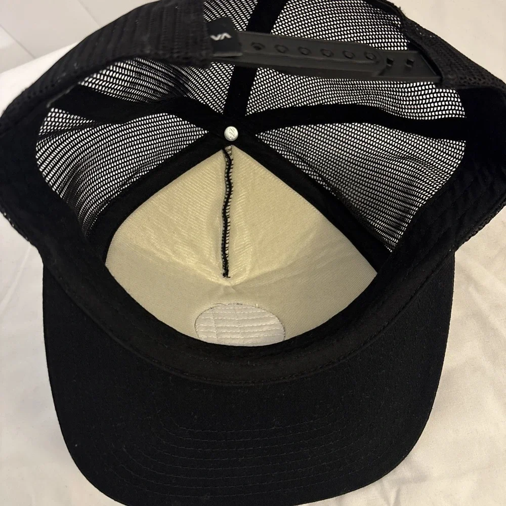 RVCA Mid Fit Black Mens Snapback Hat The‎ Balance Of Opposites